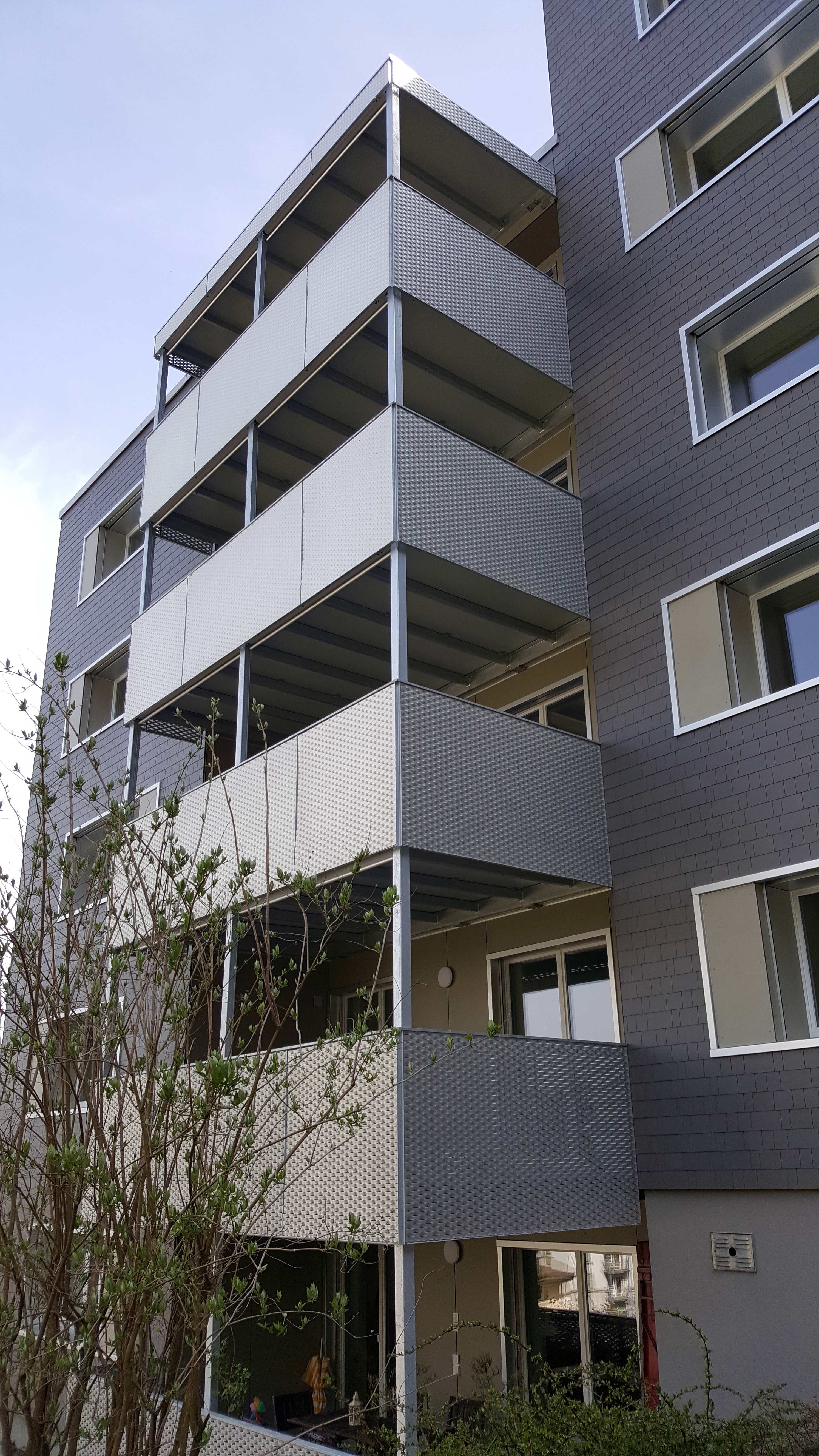 Balkon Sg2, Beispielprojekt balkone